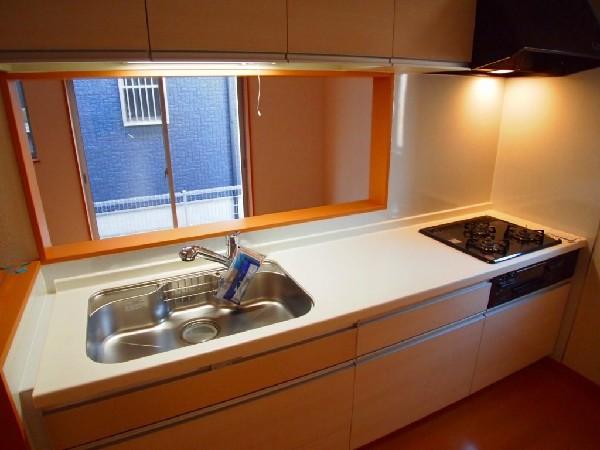 Kitchen. Counter kitchen will produce a warm time of family