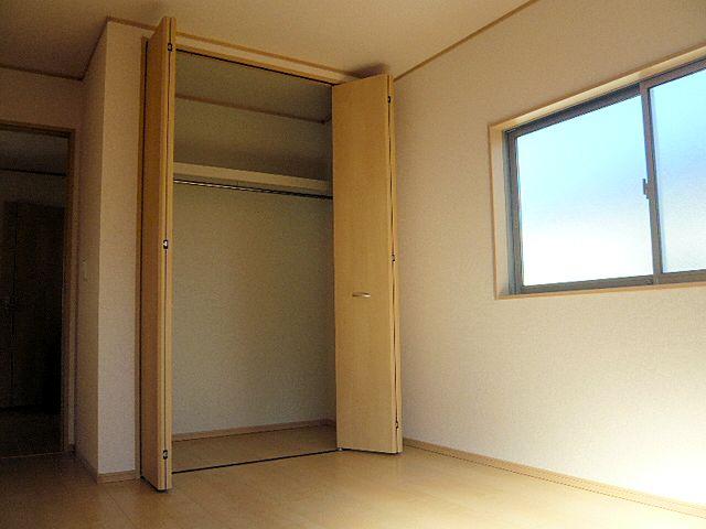 Non-living room. Building 3