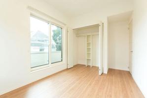 Place the closet with storage capacity is on the second floor 6.5 tatami mats of Western-style (B Building ・ December 2013 shooting)