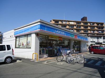 Convenience store. 420m until Lawson (convenience store)