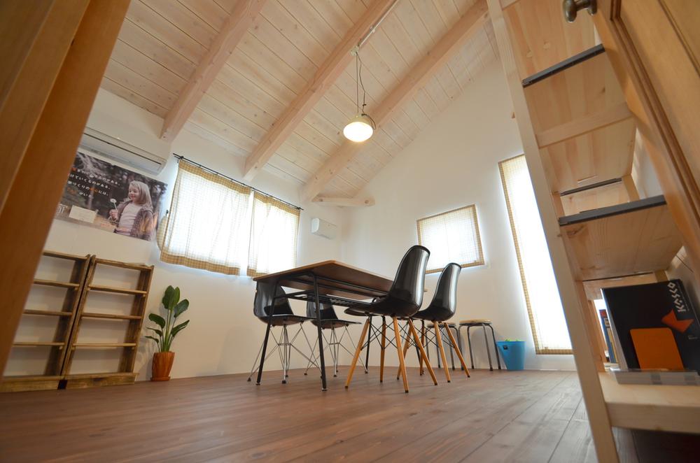 Non-living room. Indoor (July 2013) Shooting