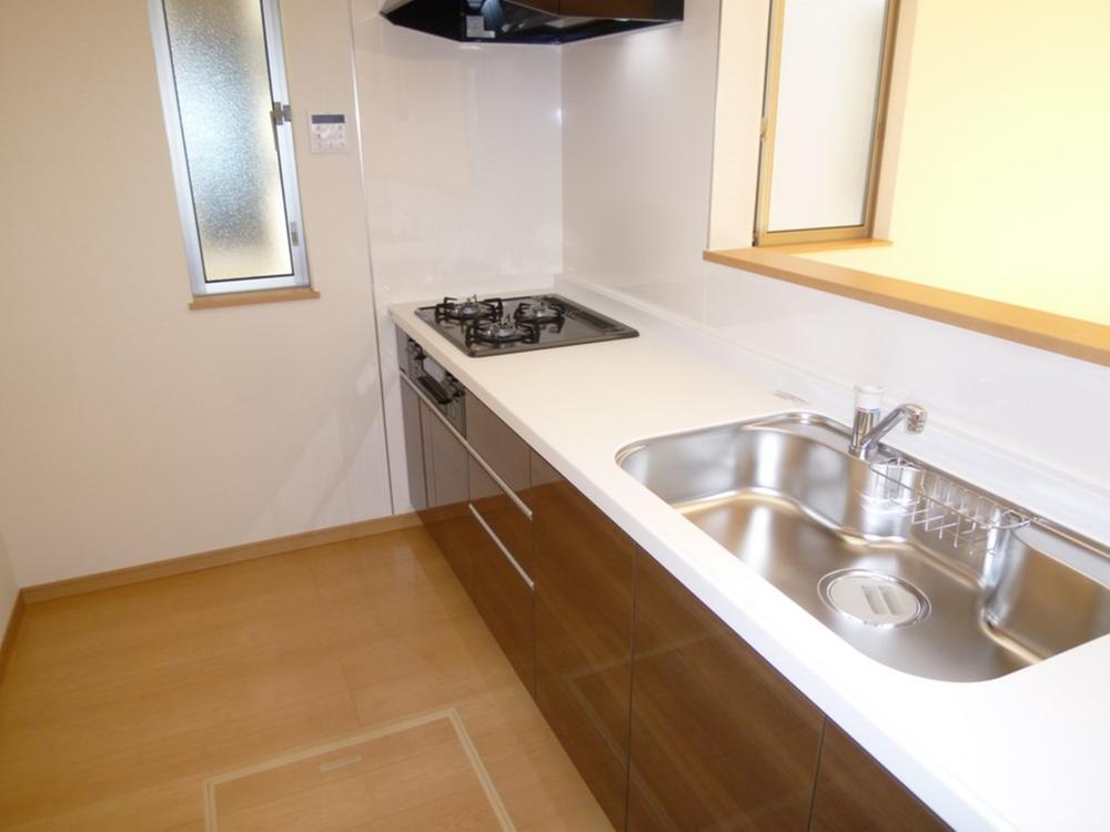 Kitchen. Shooting date 2013.11.05