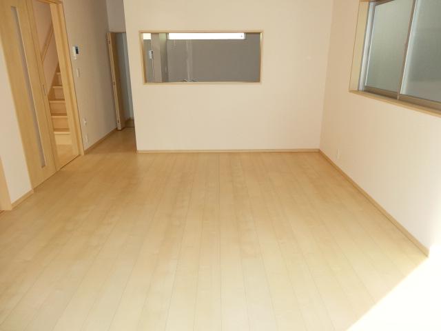 Living. 5 Building LDK15.5 Pledge