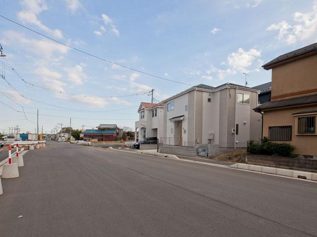 Local photos, including front road