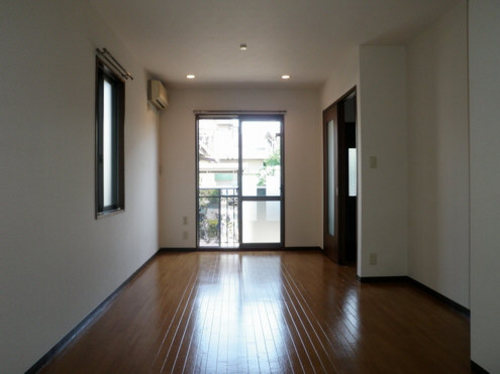 Living and room. And many windows is the bright living room