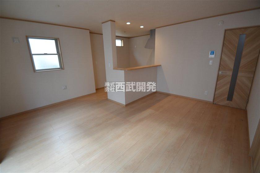 Living. 7 Building Living (December 2013) Shooting