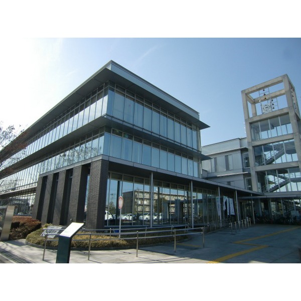 Government office. Saitama City Minuma 720m to the ward office (government office)
