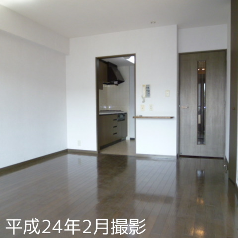 Living and room. Living-dining