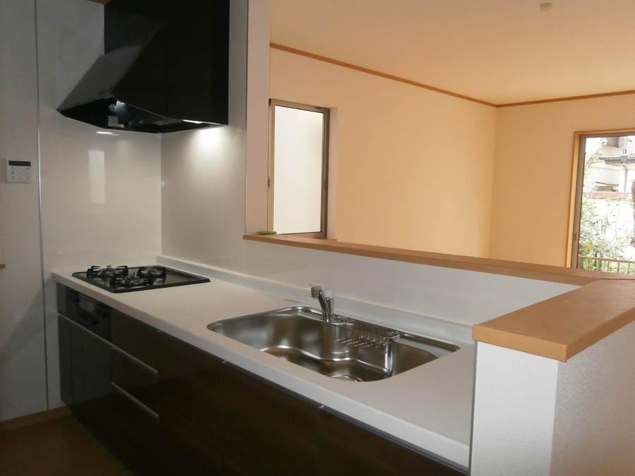 Kitchen. Was building completed. Such as the actual image from per yang, We have to wait all the time so you can see directly.