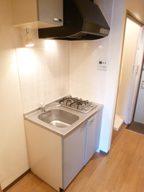 Kitchen. 2-neck Gasukitchin