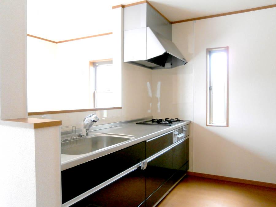 Kitchen. Was building completed. Such as the actual image from per yang, We have to wait all the time so you can see directly. 