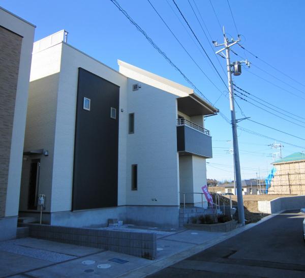 Local photos, including front road