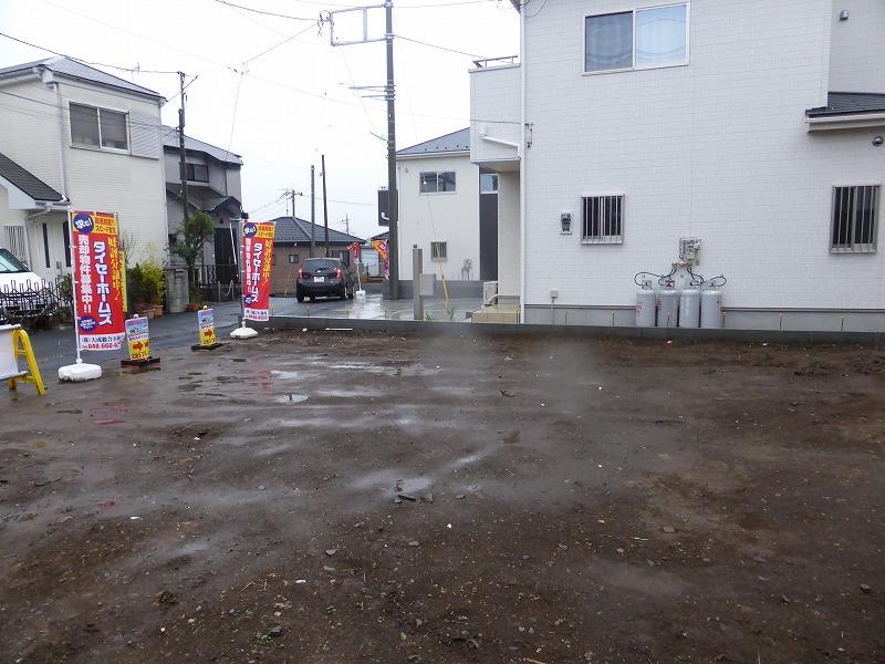 Local land photo. Local (12 May 2013) Shooting