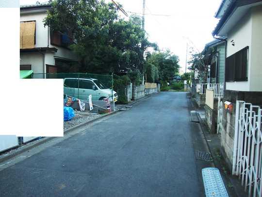 Local photos, including front road. Frontal road