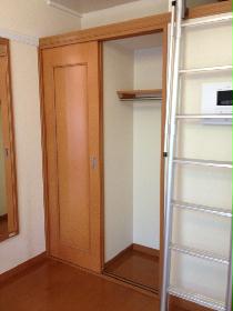 Receipt. Closet with shelves