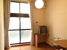 Living and room. Natural wood and white was the keynote room