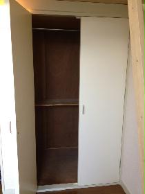 Receipt. Closet with shelves