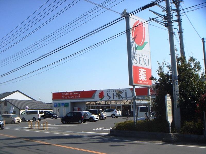 Drug store. Drugstore cough up Sashiogi shop 1021m