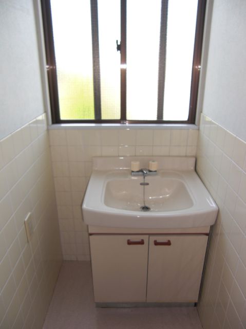 Washroom. Ventilation is good bright with large windows.