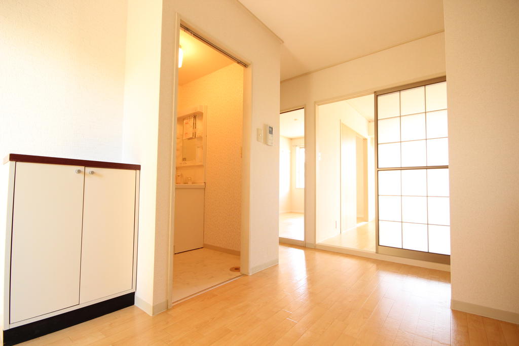 Entrance. There cupboard! You can go to each room!