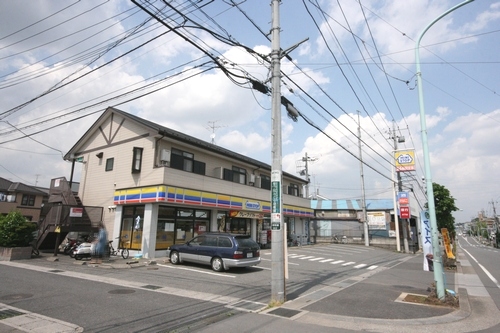 Convenience store. MINISTOP Omiya Uchinohongo store up (convenience store) 617m