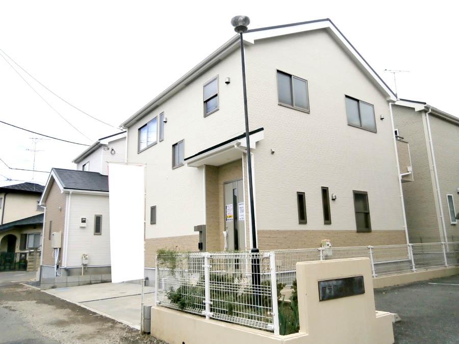 Local photos, including front road. Was building completed. Such as the actual image from per yang, We have to wait all the time so you can see directly. 