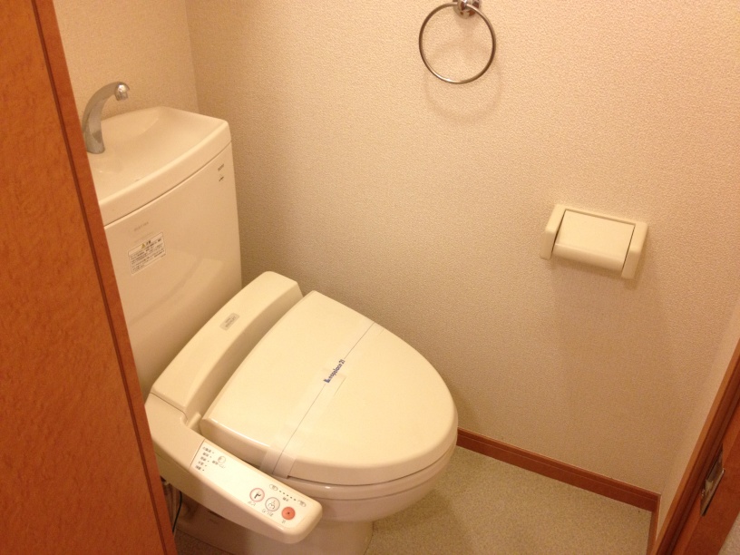 Toilet. bus ・ Toilet another separate type