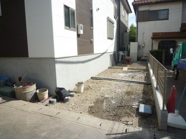 Parking lot. Local (10 May 2013) Shooting