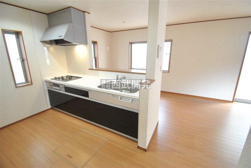 Same specifications photo (kitchen). Same specifications kitchen