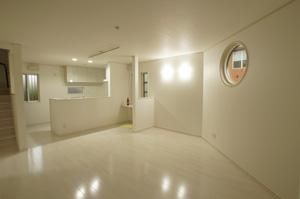 Building plan example (Perth ・ Introspection). Building plan example Building price 14.7 million yen, Building area 98.05 sq m