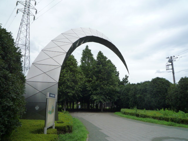 Other Environmental Photo. Mitsuhashi 1600m tennis courts and a gymnasium until the comprehensive park, Other multi-purpose open space, Also includes a pool. 