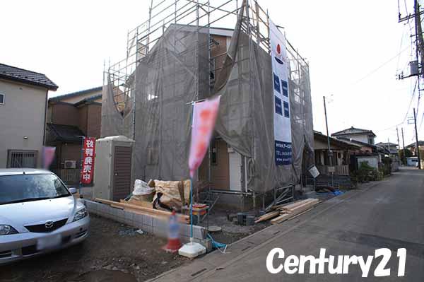 Local photos, including front road. 11 / 28 shooting Completion of framework