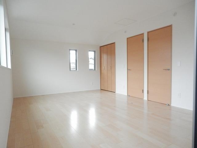 Non-living room.  ◆ With storage in all room. Local (August 2013) Shooting