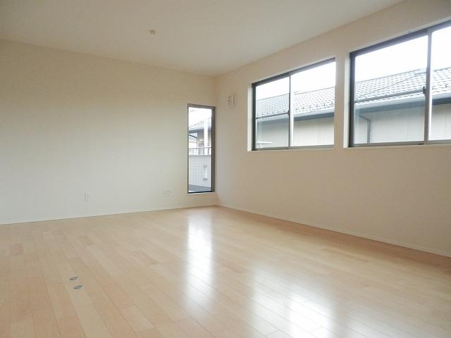 Non-living room.  ◆ 12 Pledge Master Bedroom. Partition compatible wall. Local (August 2013) Shooting