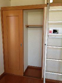 Receipt. Closet with shelves