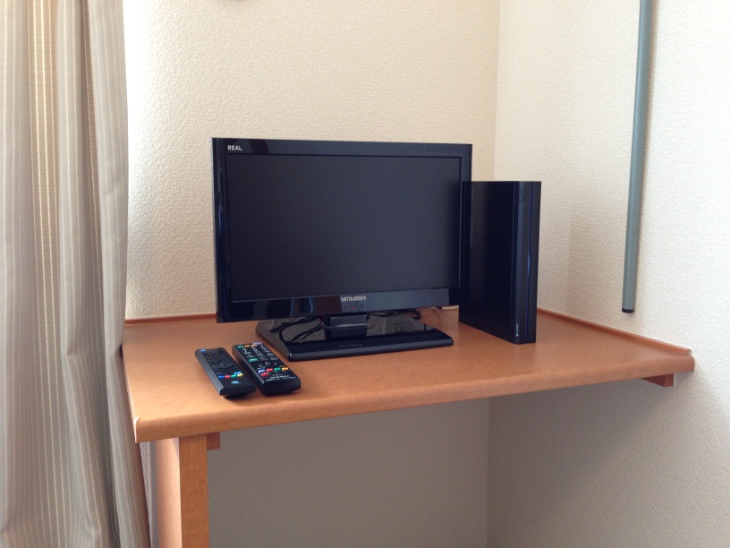 Other Equipment. Enjoy LEONET on the LCD TV