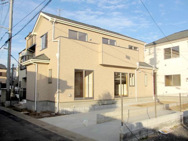 Local appearance photo