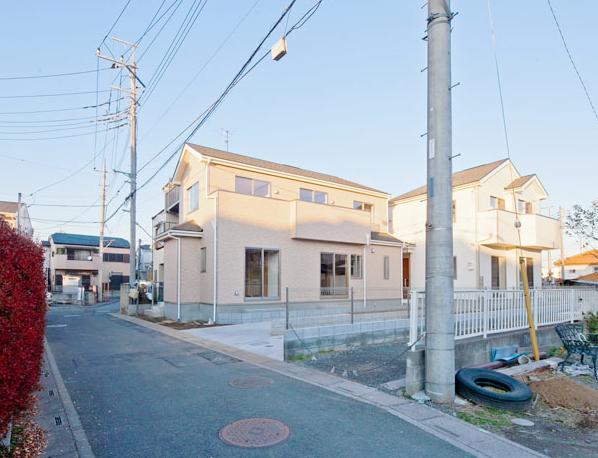 Local photos, including front road