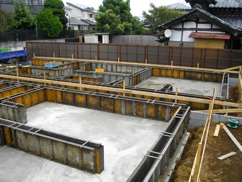 Local appearance photo. Local (10 May 2013) Shooting