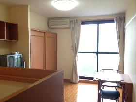 Living and room. Natural wood and white was the keynote room