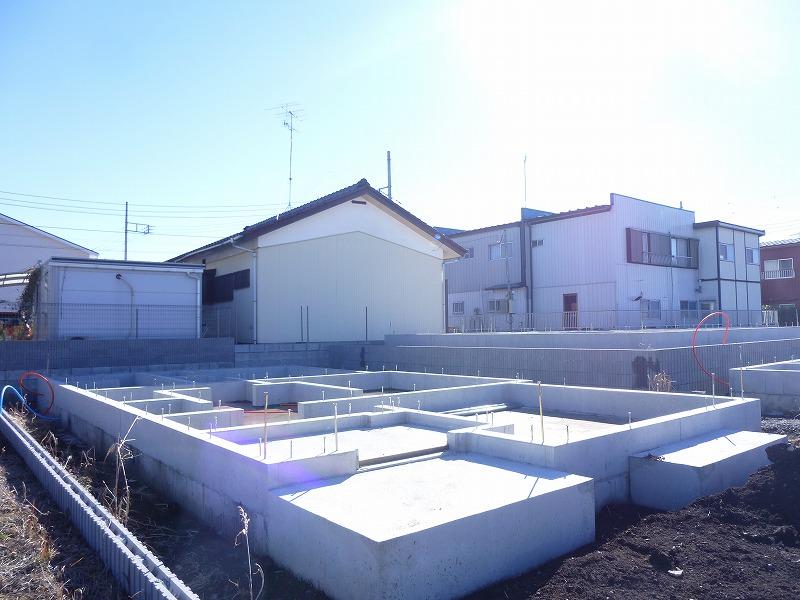 Local appearance photo. Local (12 May 2013) Shooting