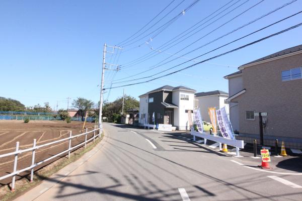 Local photos, including front road