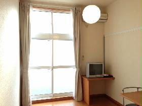 Living and room. Natural wood and white was the keynote room