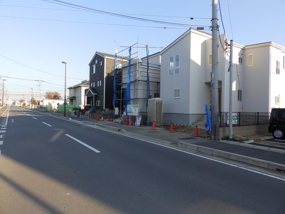 Local photos, including front road. ◇ local including front road photo ◇