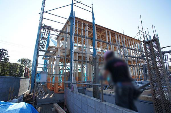 Local appearance photo. Building 3