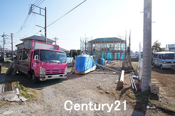 Local photos, including front road. 12 / 2 shooting Completion of framework