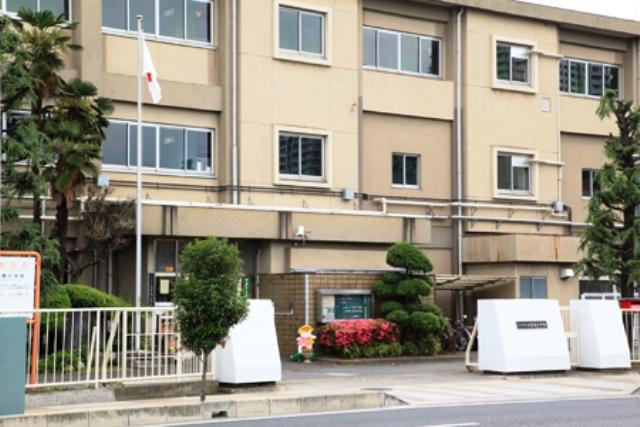 Primary school. 1000m until the Saitama Municipal Omiya Minami Elementary School