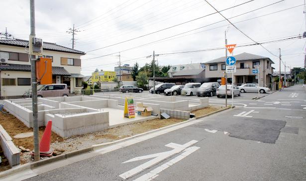 Local photos, including front road