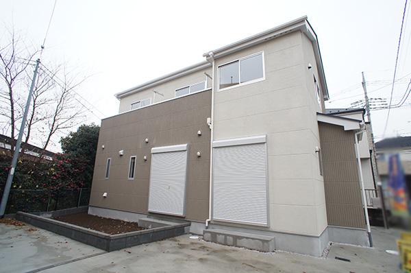 Local appearance photo. Local (12 May 2013) Shooting