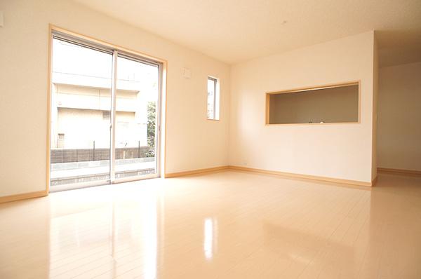 Living. Indoor (12 May 2013) Shooting